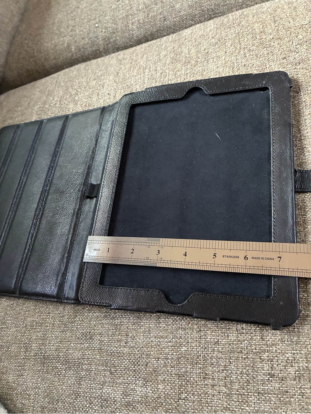 Brahmin iPad case - Picture 10 of 10